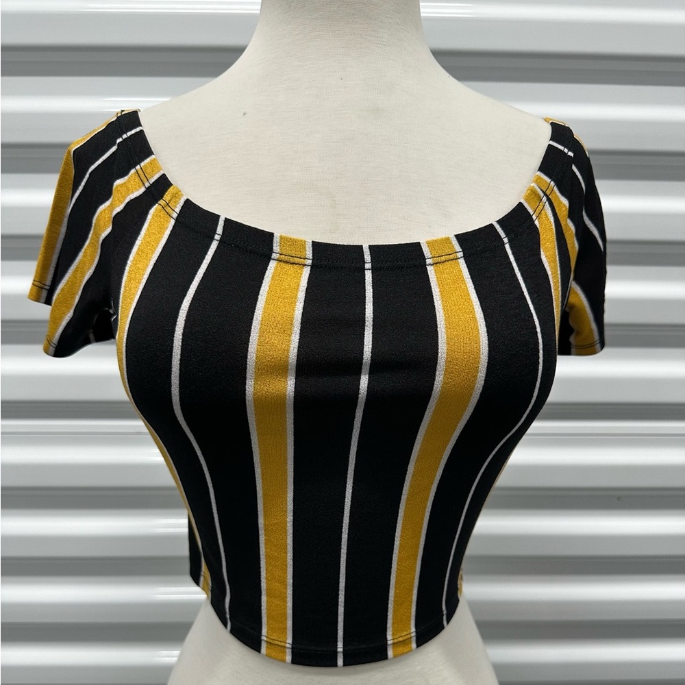 Striped, short top
